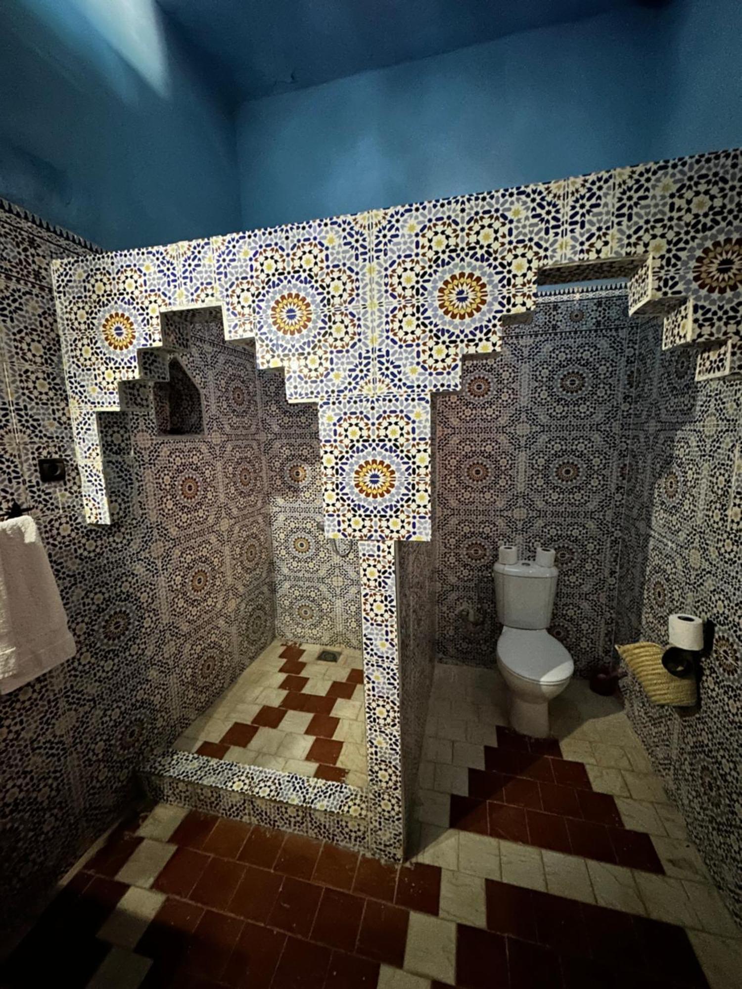 Accommodation Le Touareg Мерцуга Екстериор снимка