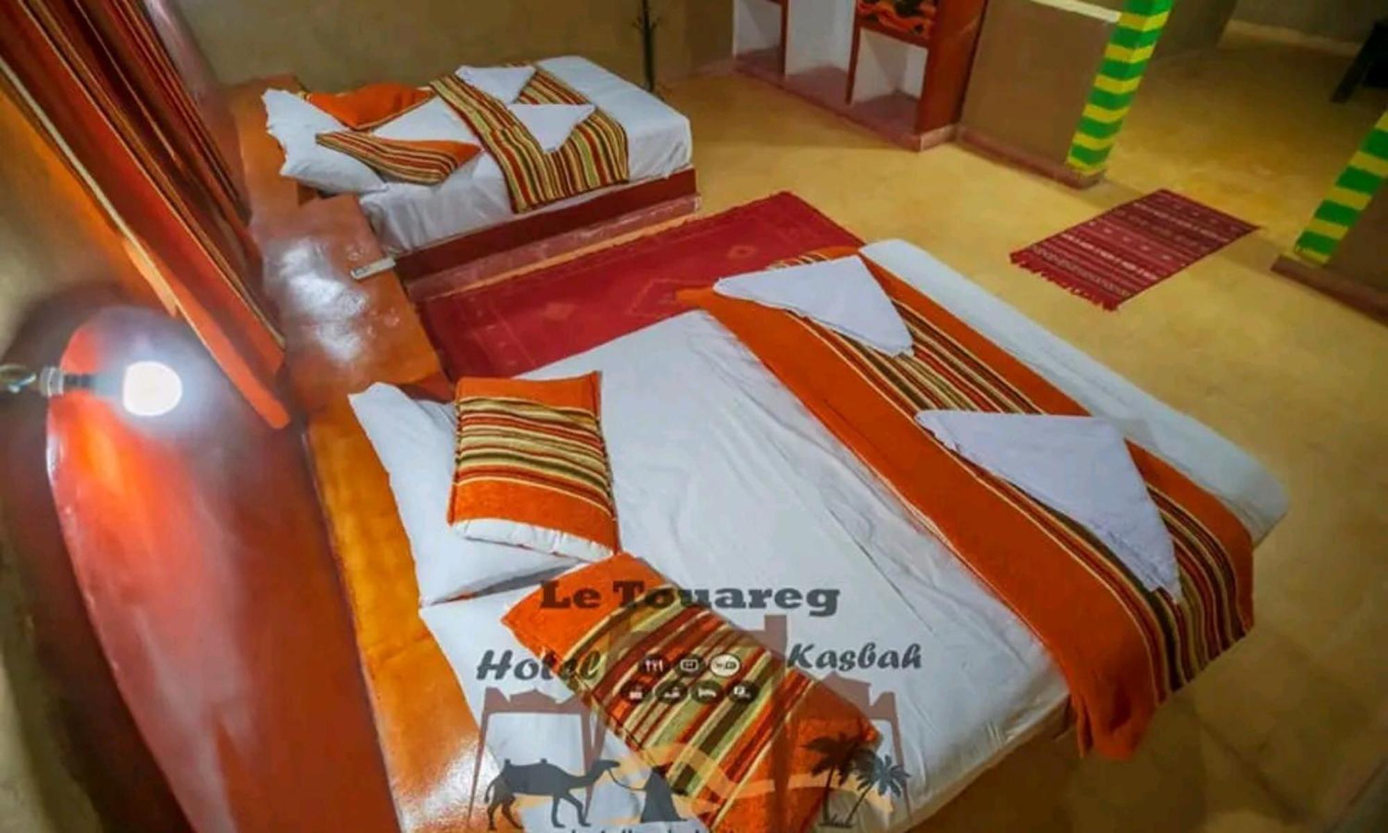 Accommodation Le Touareg Мерцуга Стая снимка